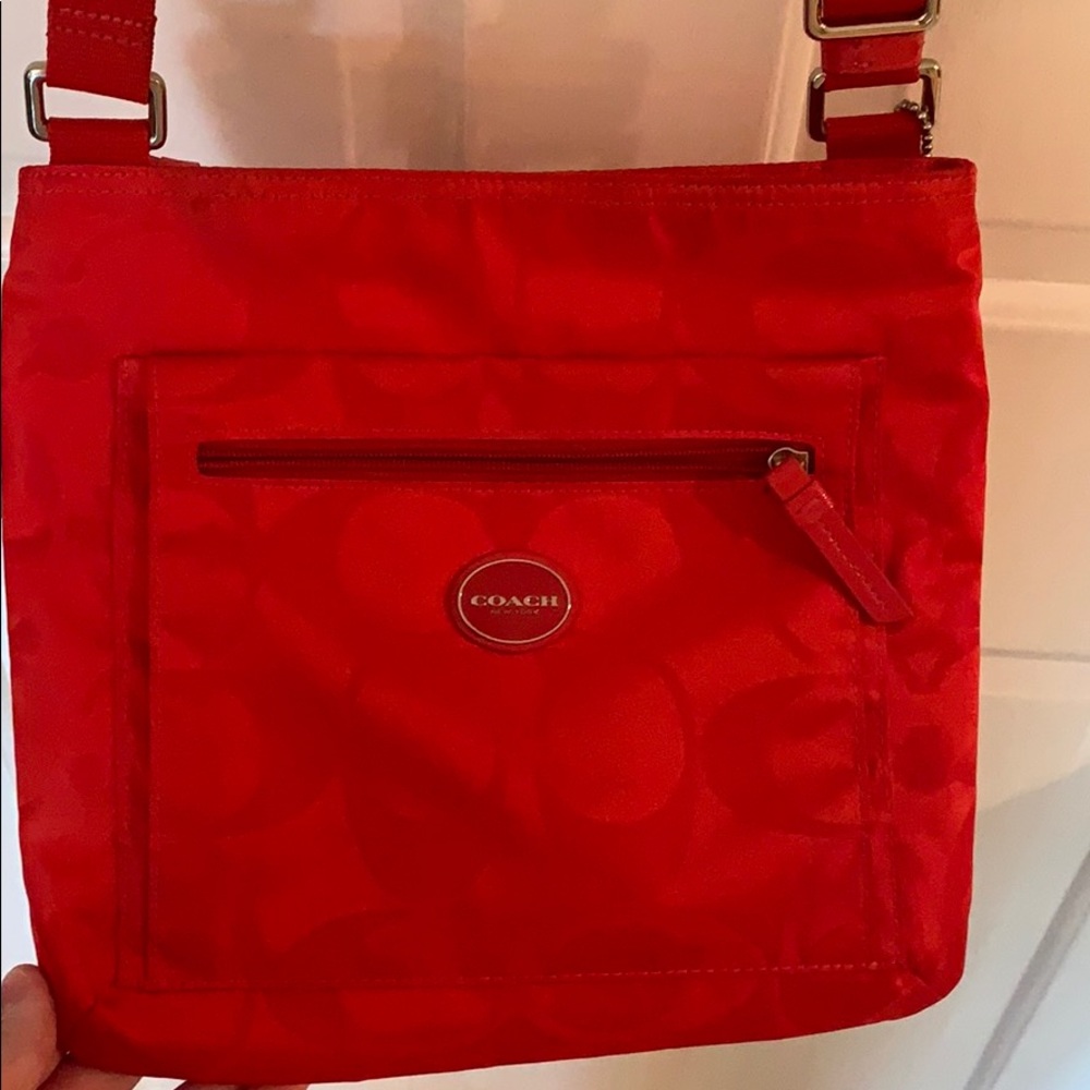 Coach Signature Getaway Nylon Crossbody Bag - Picture 2 of 6